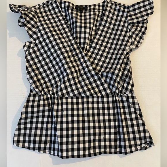 J.Crew black & white gingham check shirt sleeve v-neck blouse Size 4, - Picture 4 of 9